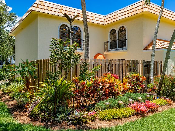 2nd image of 1011 Royal Palm Boulevard #B3