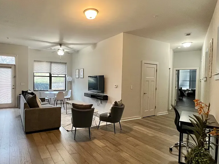 1700 Belcourt Ave #105 — Photo 11