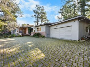 915 Link Rd, Hillsborough, CA 94010