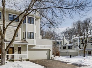 4951 Bayswater Rd, Minnetonka, MN 55345
