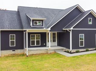 371 W Meadow Creek Rd, Monterey, TN 38574