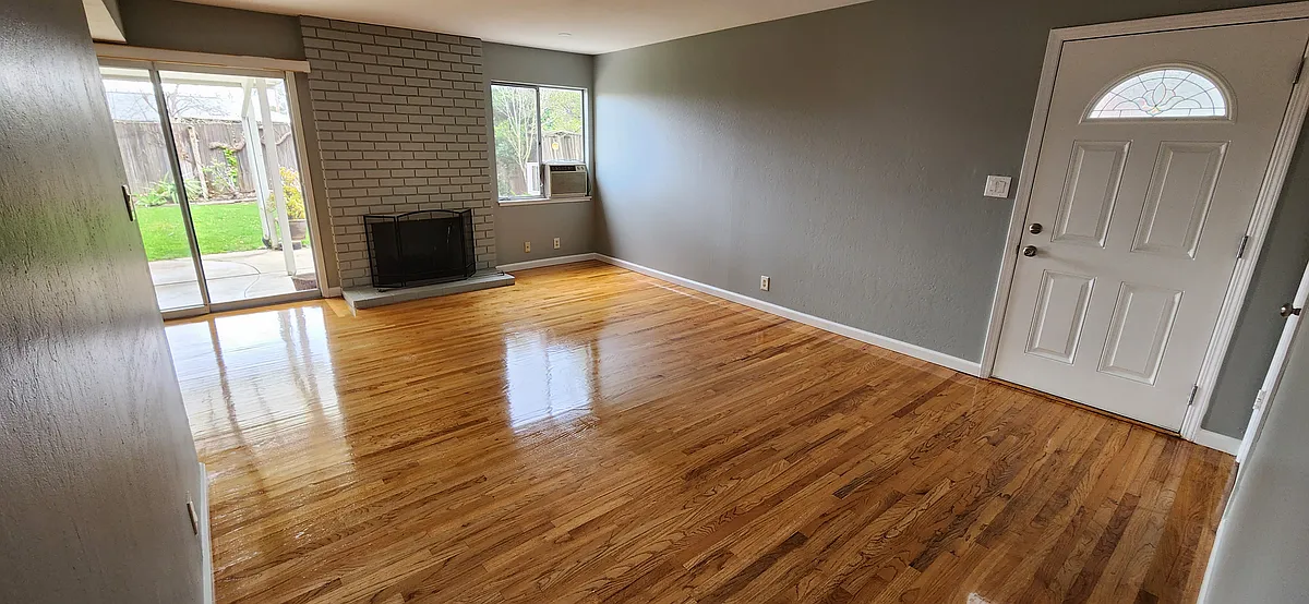 Living Room - 590 Monica Ln #590