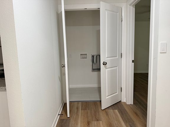 2nd image of 1025 E Hobson Ave Unit B