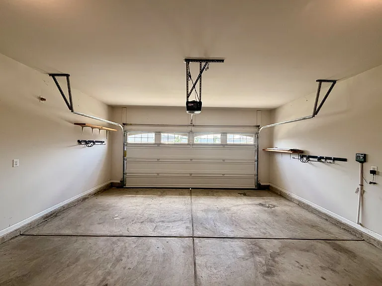 628 Colston Ln — Photo 26
