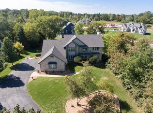 8309 S 68th St, Franklin, WI 53132