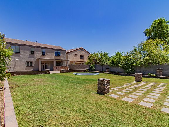 4th image of 39312 N Lisle Cir