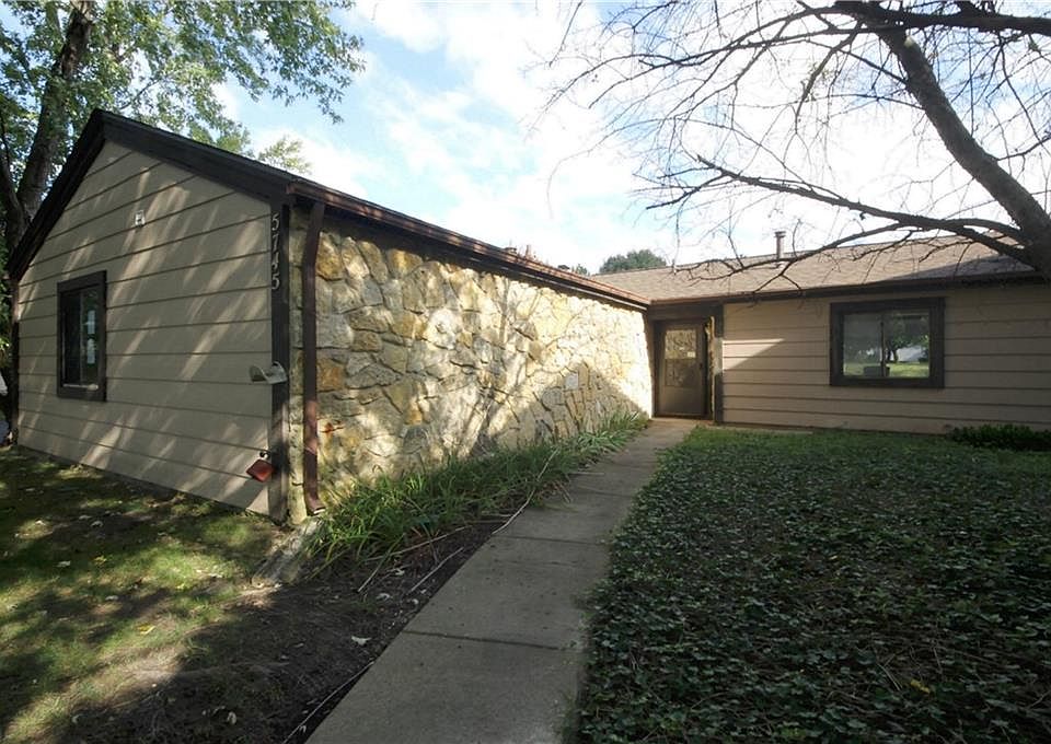 1st image of 5745 N Overcrest Dr