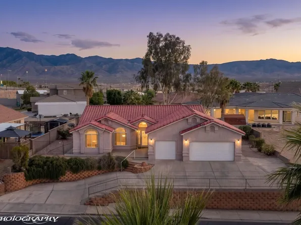 648 Valley View Dr, Mesquite, NV 89027