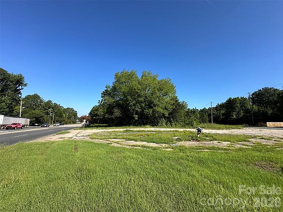 4th image of 930 Us Highway 74 W