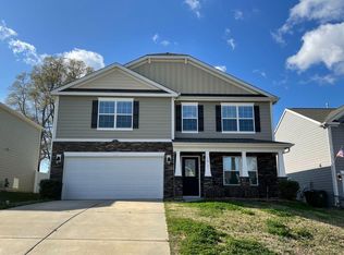 13915 Dunslow Ct, Charlotte, NC 28269