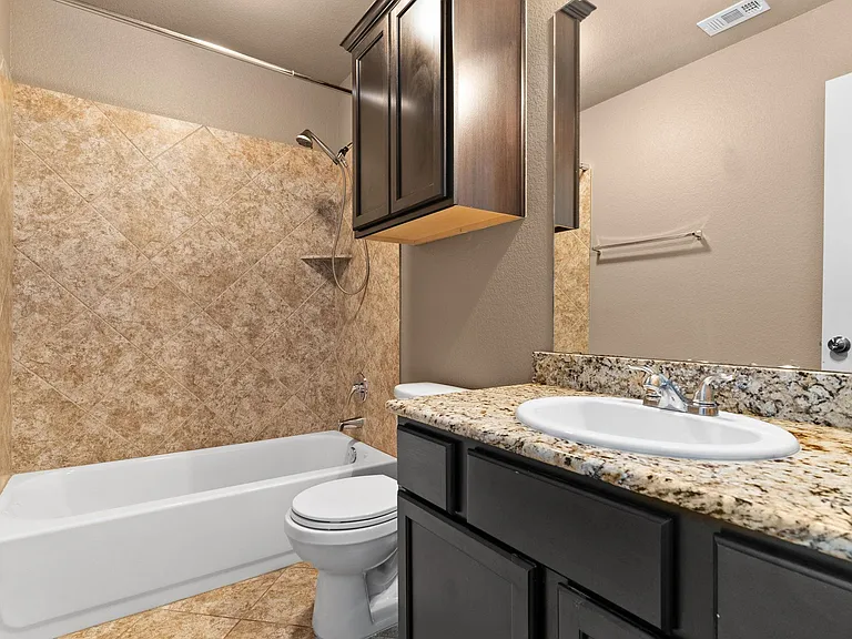 3310 Greyfriar Dr — Photo 12