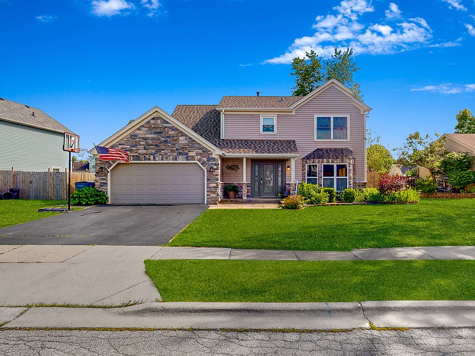 1st image of 65 Burgess Dr