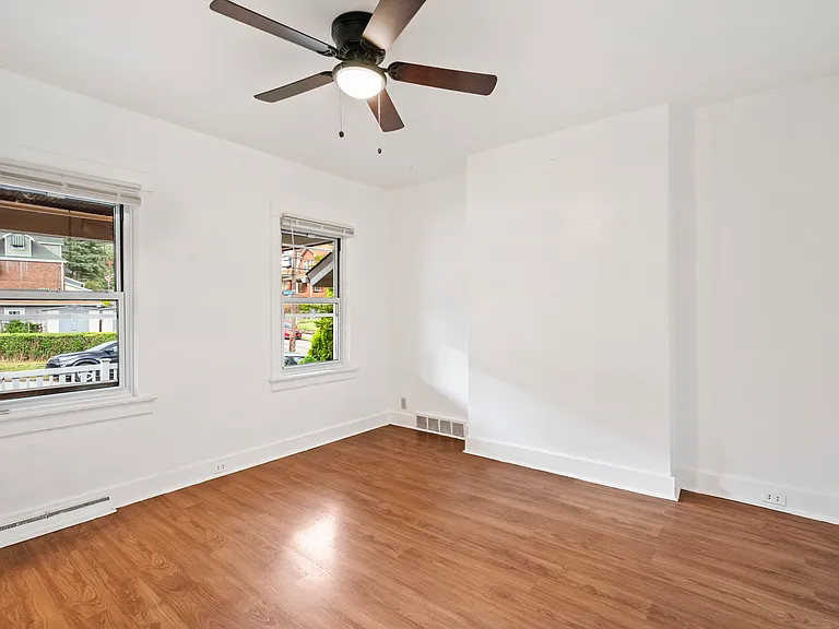 Bedroom2