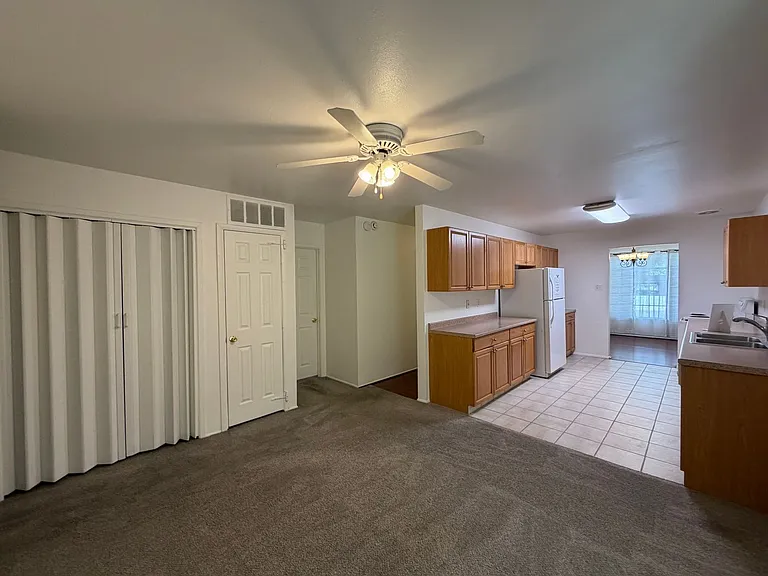 4712 Palo Duro Ave NE — Photo 12