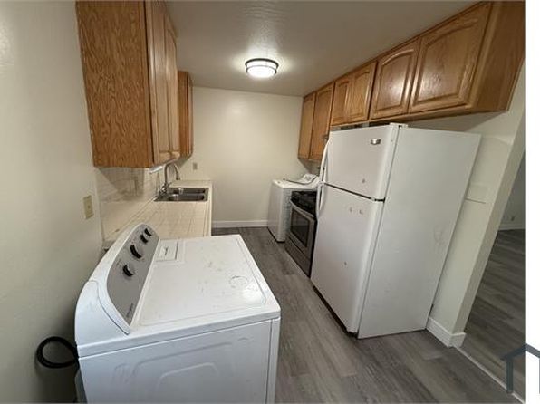 6235 Bromley Ave #1