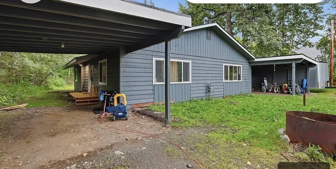 2 bed, 800 sqft, $1,950 — Photo 1