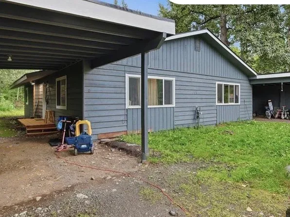 961 E Dellwood St #1, Wasilla, AK 99654