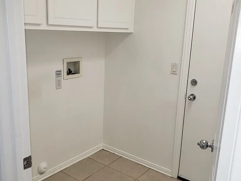 29391 Owl Creek Ct — Photo 22