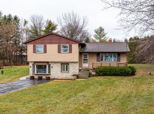 W5067 Harrison Rd, HILBERT, WI 54129