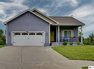 7120 N 138th Avenue Cir, Omaha, NE 68142