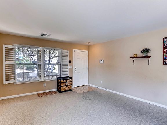 4th image of 11624 Whipkey St