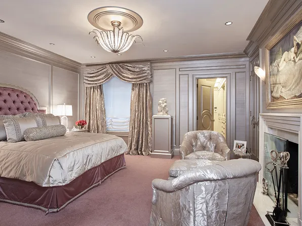 11 East 74th Street image 13 of 18