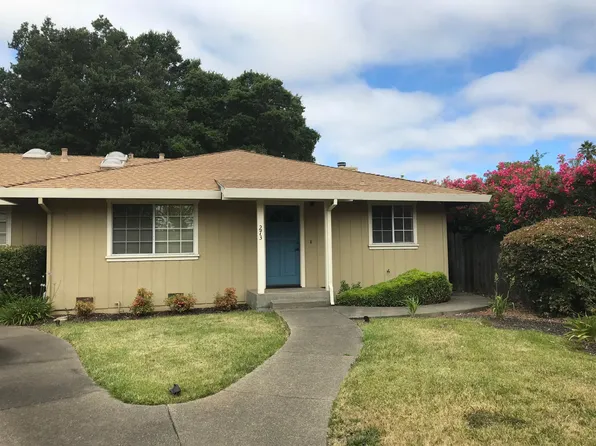 279 2nd St E, Sonoma, CA 95476