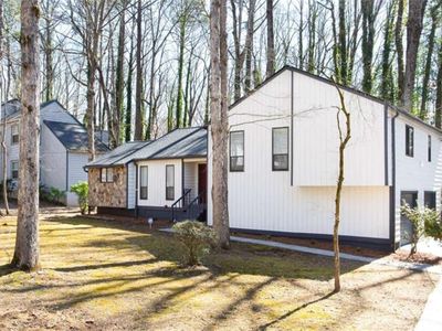 5199 Mainstreet Park Dr, Stone Mountain, GA, 30088