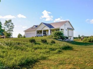 7097 Barry St, Hudsonville, MI 49426