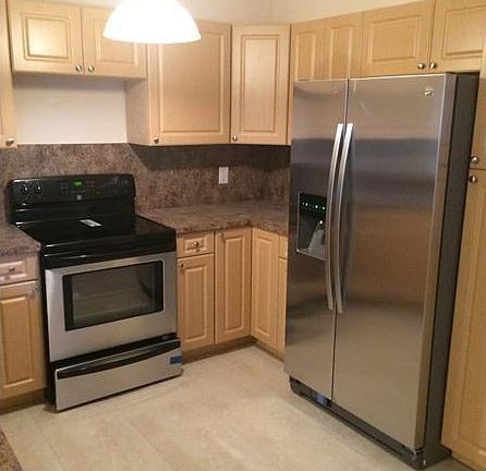 2nd image of 605 NW 25th St