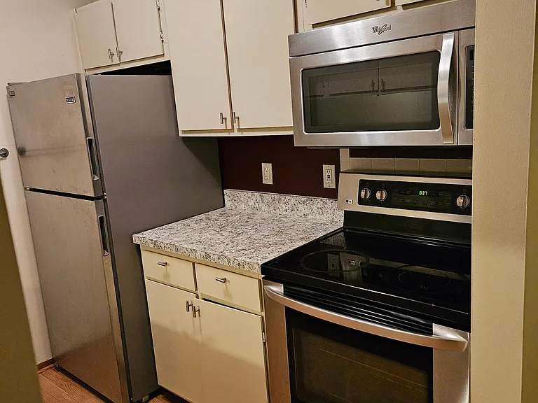 1570 W Pond Dr #32 — Photo 14