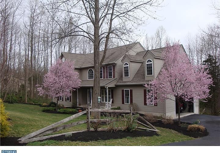 2nd image of 6 Buck Run Dr