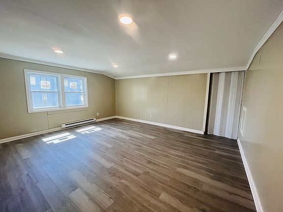 3rd image of 504 N Church St #6