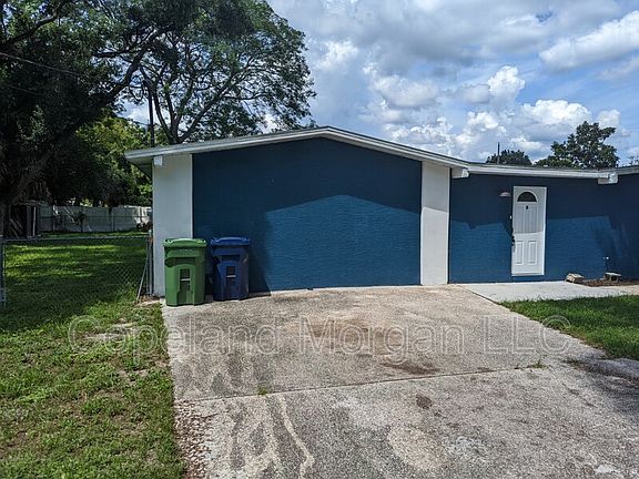 3rd image of 4708 E Seward St #B