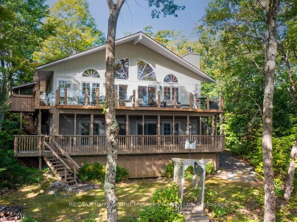 326 Blue Lake Rd, Seguin, ON P2A 0B2