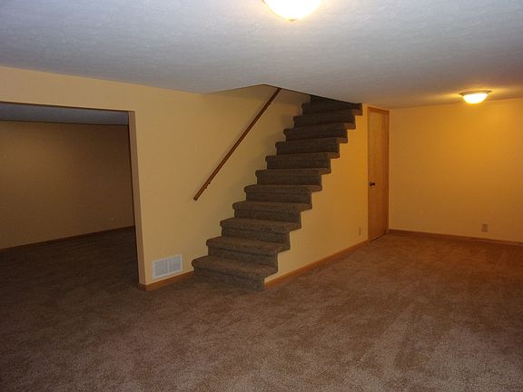 3rd image of 420 Strecker Lane