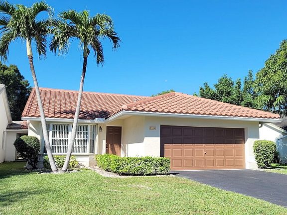 2nd image of 2816 NW 95th Avenue
