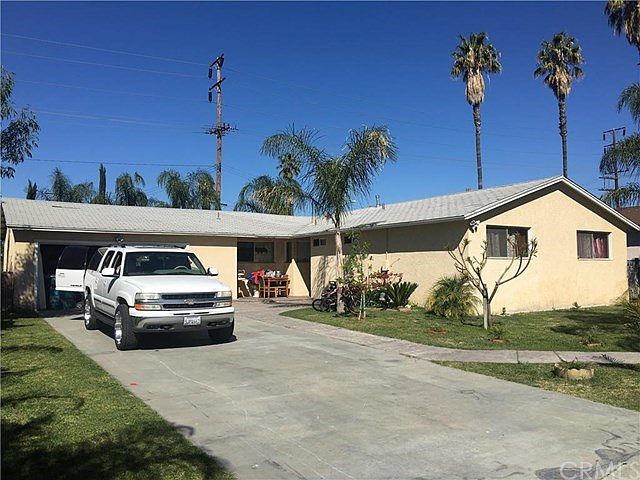 1st image of 6924 Argyle Ave