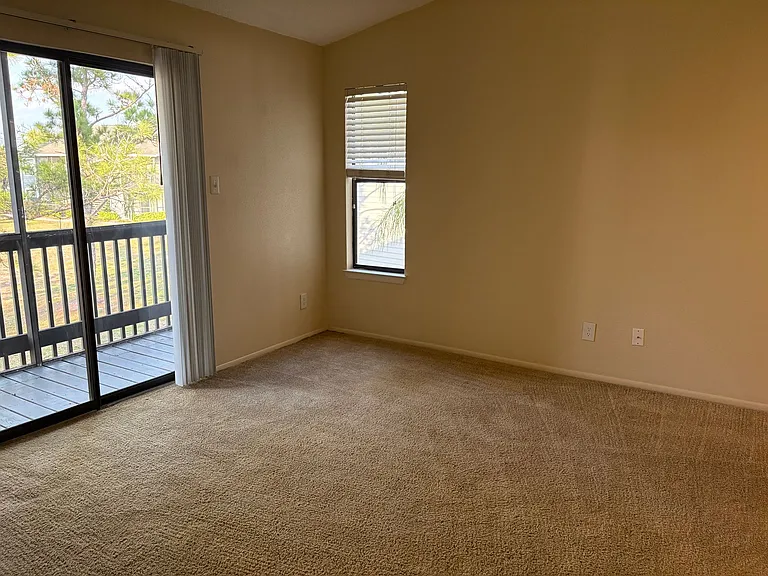 3756 Idlebrook Cir #214 — Photo 6