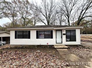 7 London Cir, Little Rock, AR 72209