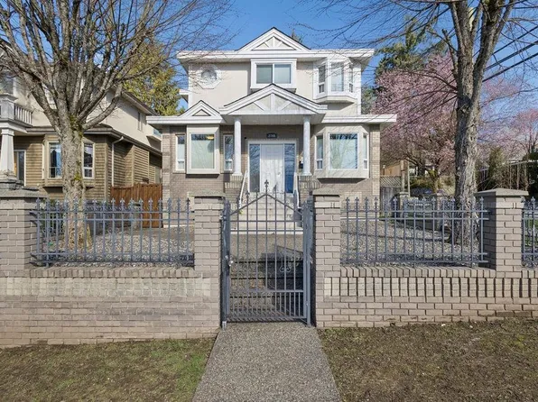 2709 W 37th Ave, Vancouver, BC V6N 2T5