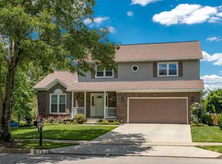 1093 Autumn Ridge Dr, Lexington, KY 40509