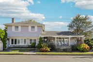 N Argyle Ave-S1010-001.jpg