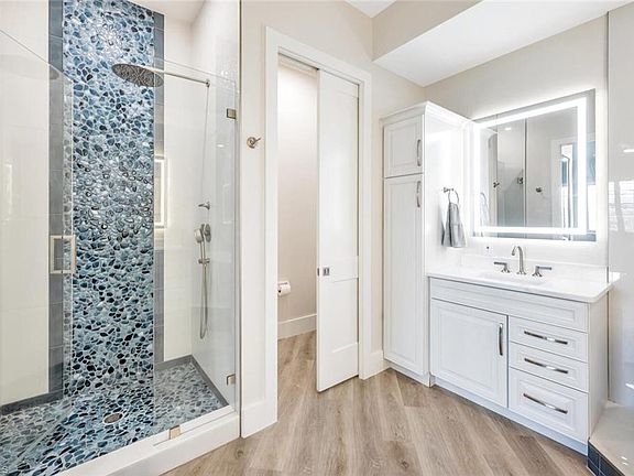 4th image of 835 Bentwater CIR #203