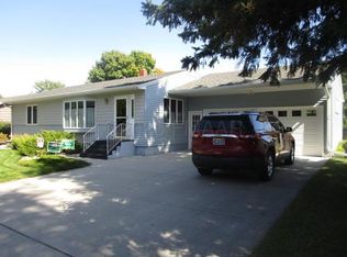 706 Oak St, Breckenridge, MN 56520