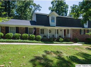 1735 Hummingbird Ln, Birmingham, AL 35226