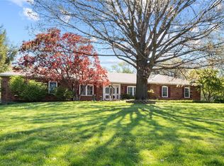 1161 Edlor Dr, Saint Louis, MO 63138