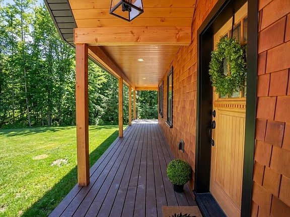 5th image of 321 Pownal Road