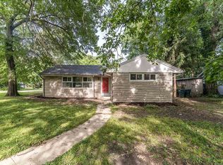 206 S Merrywood Ln, Muncie, IN
