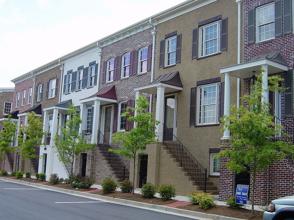 Minutes from I-285, Hwy 400, and much, much shopping!!!